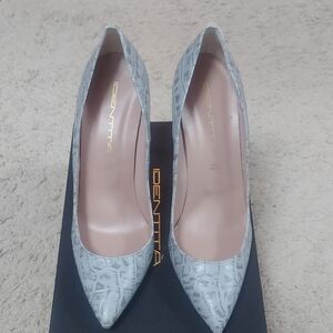 Women's Blue Pumps